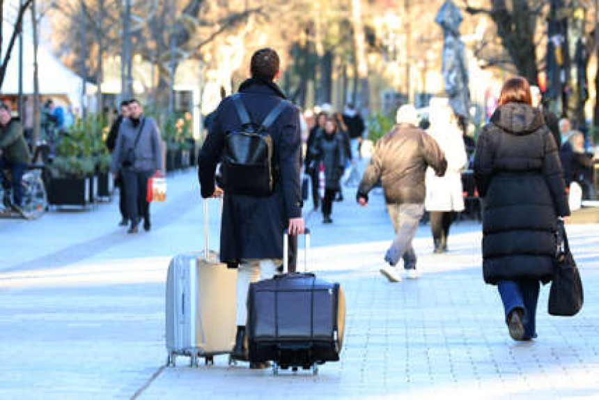 Samo u Sloveniju i Njemačku otišlo oko 10.000 radnika