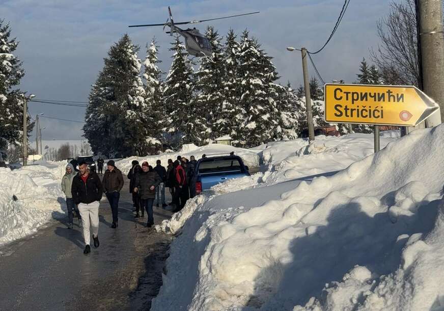 Solidarne i Oružane snage BiH: Mehanizacija čisti puteve u KNEŽEVU, BANJALUCI, KOTOR VAROŠU I DRVARU