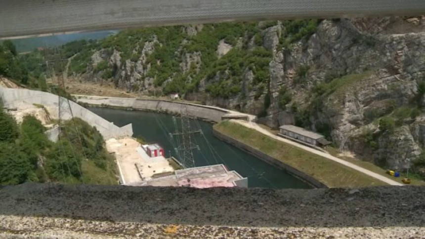 Vlast još ne isplaćuje Viaduct, milioni duga se gomilaju