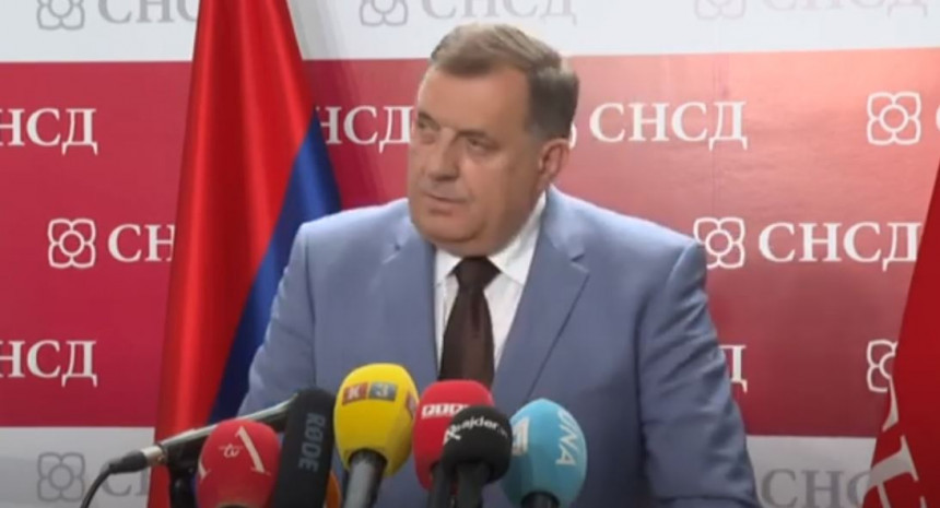 Dodik ne ide na suđenje, hospitalizovan u Beogradu