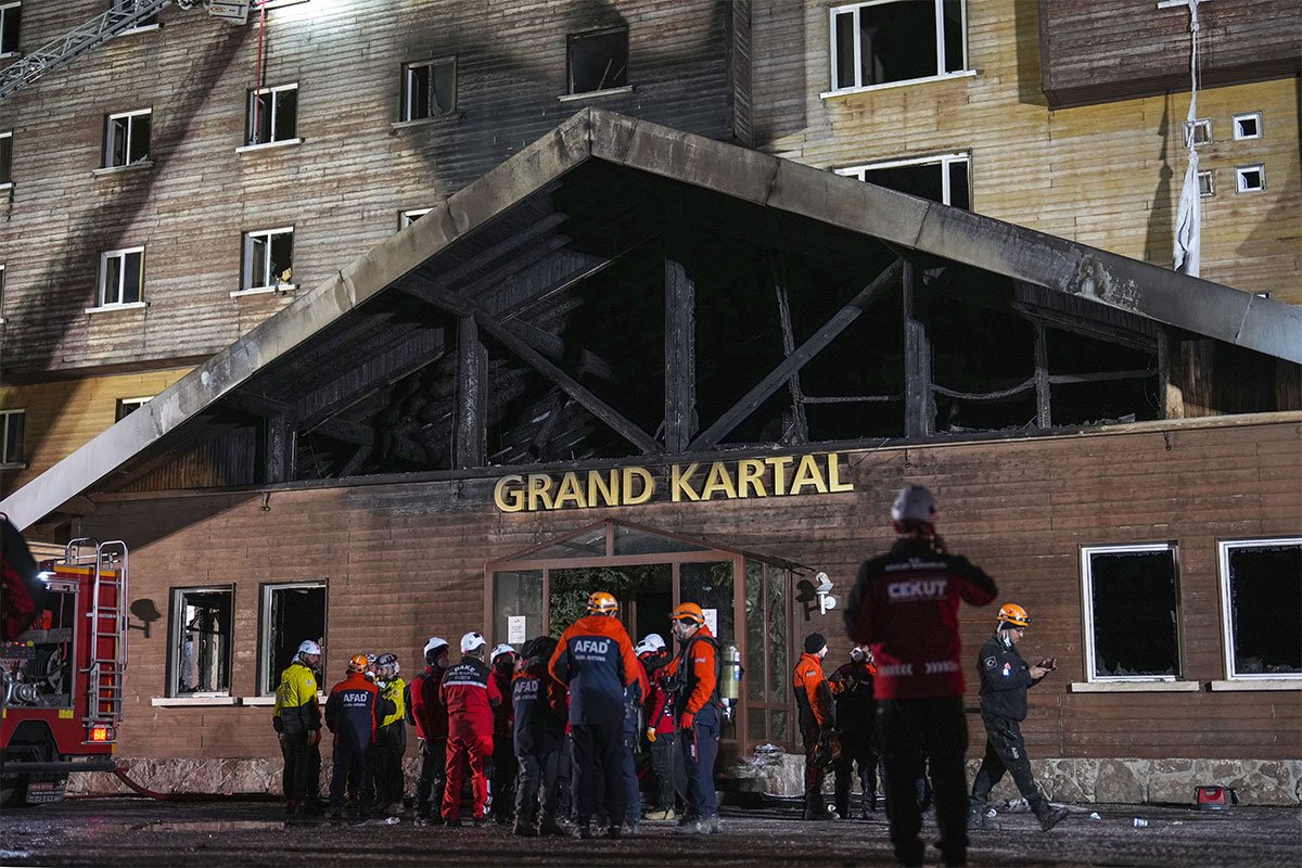 Detalji stravične tragedije u Turskoj: Otkriveno zašto je hotel brzo izgorio