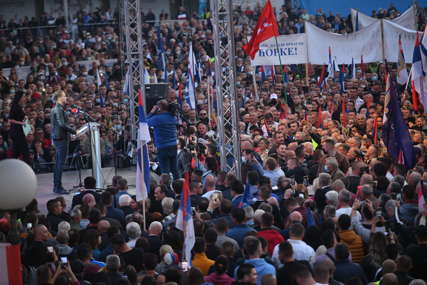 STIŽE “VRELO PROLJEĆE” U redu za proteste studenti, radnici, demobilisani borci