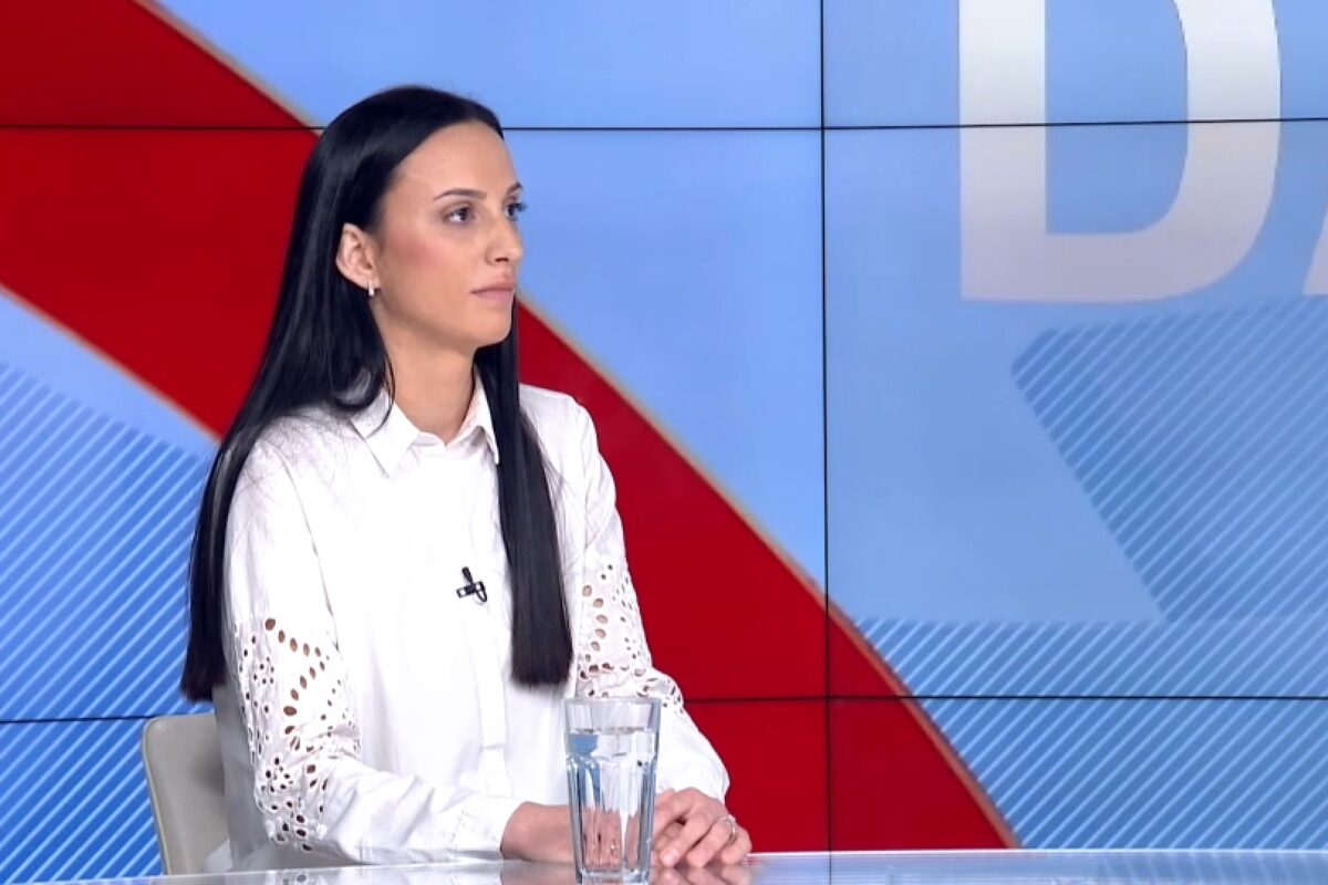 Marija dobila otkaz u Ministarstvu: Odbila da ide na skup SNS, a njen otac poljoprivrednik podržao studente