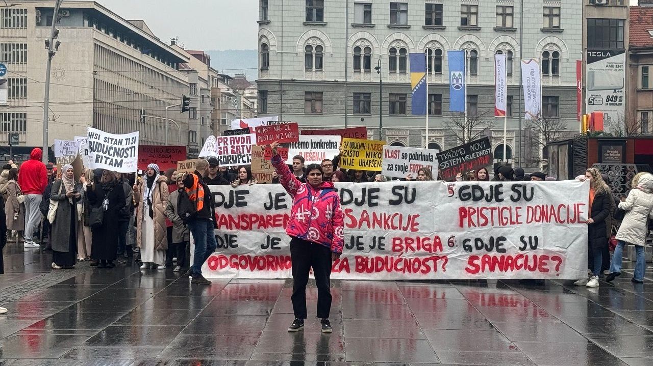 Protesti u Sarajevu i Zenici: Građani neće stati, poslali zahtjeve vlasti