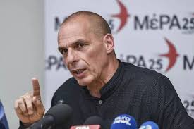 Janis Varufakis podržao studente: „Odlučili su da je dosta, neka nam pokažu put“