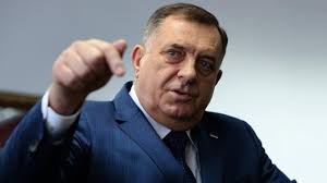 Dodik totalno izgubio kompas: Ko ostane raditi u institucijama BiH moraće odseliti iz RS-a