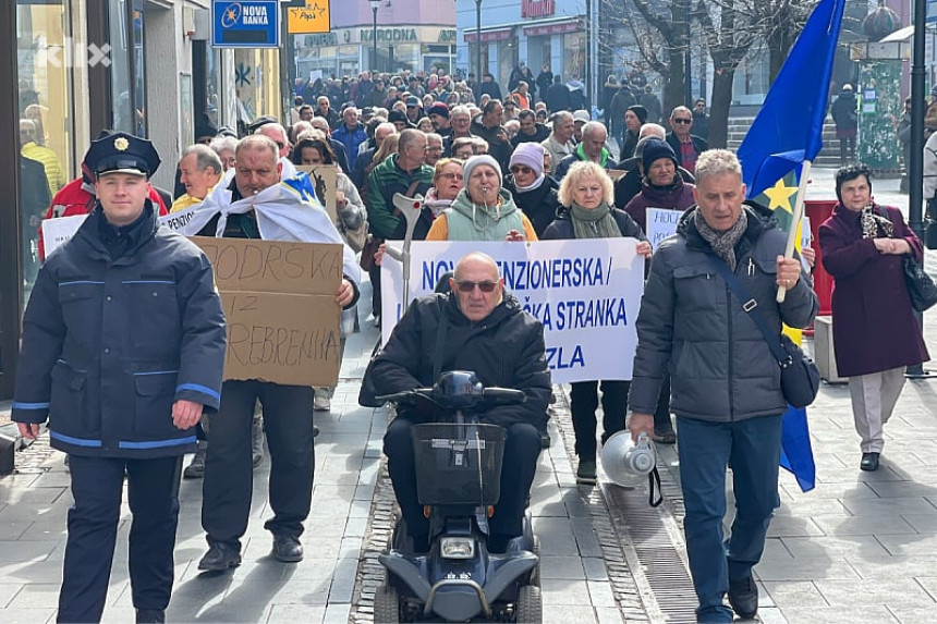 Protest u Tuzli: Vlast uporedili s afričkim plemenima