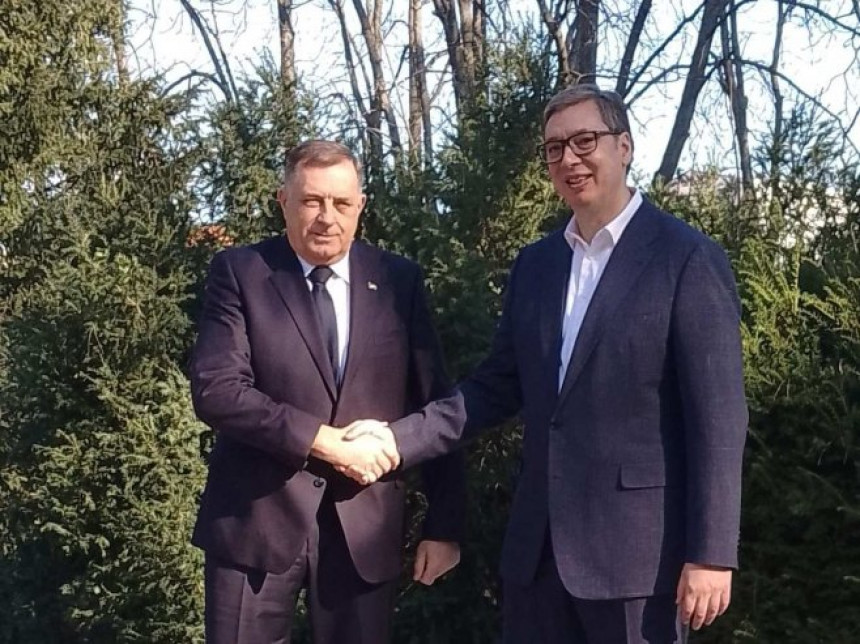 Vučić i Dodik se sastali u Beogradu