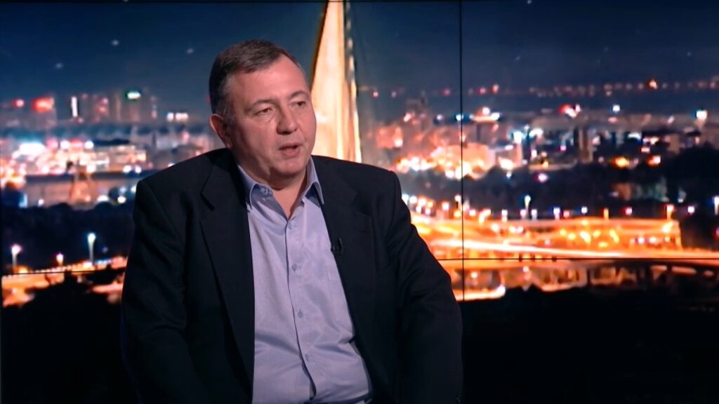 Anđelković: Prisilno dovođenje ljudi na miting biće kontraproduktivno za Vučića Anđelković: Prisilno dovođenje ljudi na miting biće kontraproduktivno za Vučića