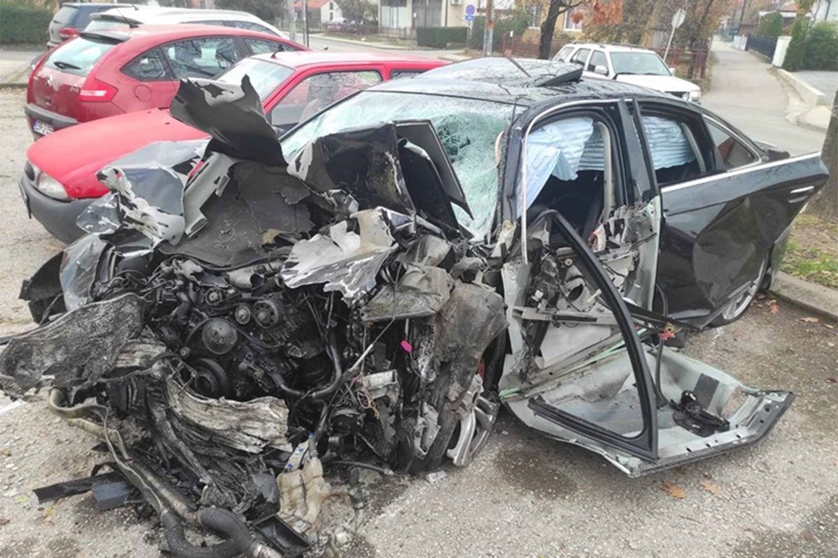 Mladić optužen zbog nesreće u kojoj su poginula dvojica drugara Mladić optužen zbog nesreće u kojoj su poginula dvojica drugara