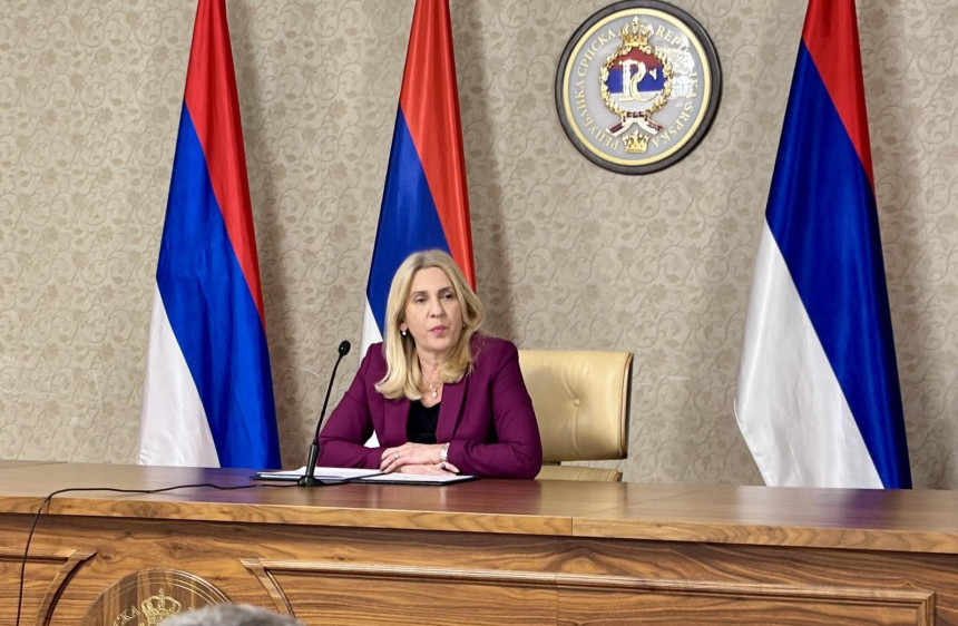 Cvijanovića kritikuje Bećirovića i Komšića zbog separatizma Cvijanovića kritikuje Bećirovića i Komšića zbog separatizma