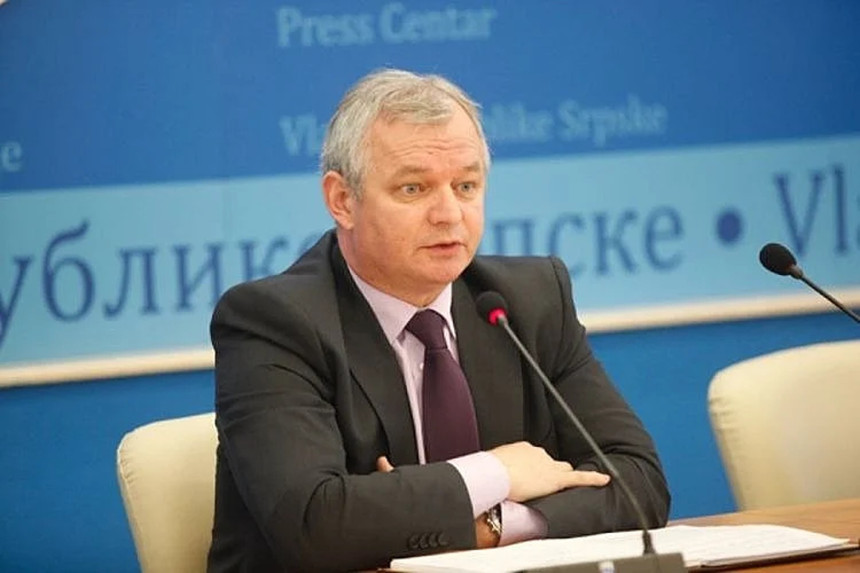 Tužioci još prikupljaju dokaze protiv bivšeg ministra Željka Kovačevića Tužioci još prikupljaju dokaze protiv bivšeg ministra Željka Kovačevića