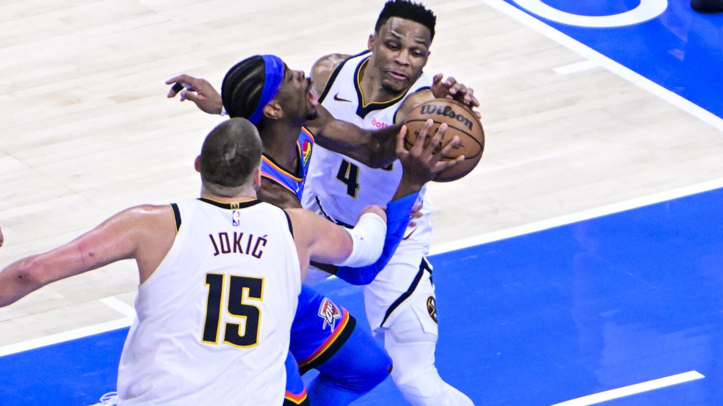 Bolan kraj za Jokića i nemoćni Denver, Nagetsi razbijeni u majstorici, Oklahoma ide u finale Zapada Bolan kraj za Jokića i nemoćni Denver, Nagetsi razbijeni u majstorici, Oklahoma ide u finale Zapada