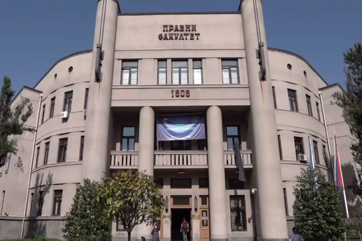Dekan Pravnog fakulteta u Beogradu podnio ostavku Dekan Pravnog fakulteta u Beogradu podnio ostavku