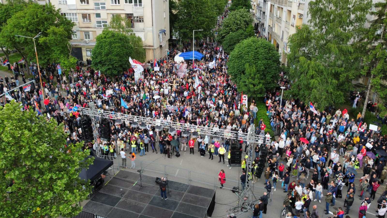 Protest „Marš na Drinu“ u Loznici: NEĆE KOPATI! Protest „Marš na Drinu“ u Loznici: NEĆE KOPATI!