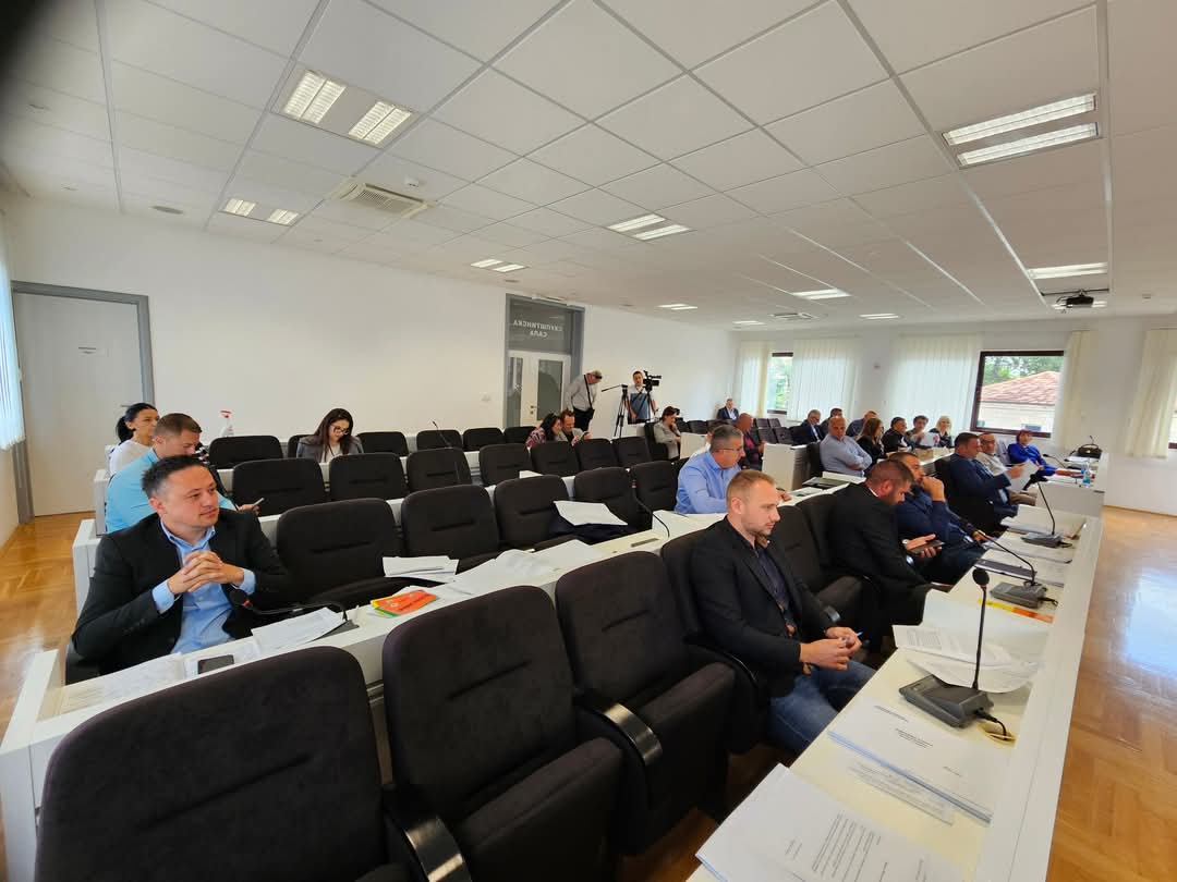 Bileća: Borci VRS, osuđeni za ratne zločine, ne mogu više biti ni predmet rasprave Bileća: Borci VRS, osuđeni za ratne zločine, ne mogu više biti ni predmet rasprave
