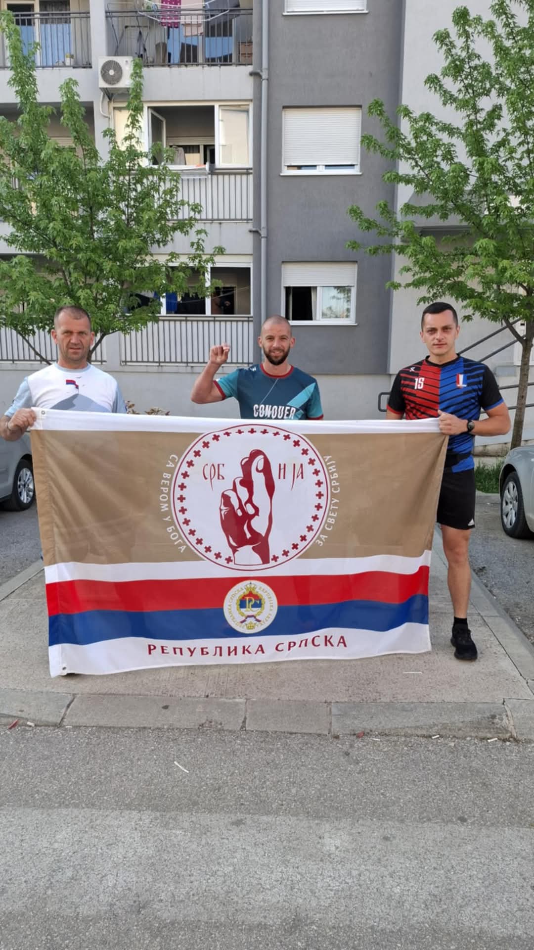 Humanitarna misija trojice Rudjana stigla do Ostroga: GOTOVO 250 KILOMETARA ZA OZDRAVLJENJE DRAGANA GOLUBIĆA-RIVALDA Humanitarna misija trojice Rudjana stigla do Ostroga: GOTOVO 250 KILOMETARA ZA OZDRAVLJENJE DRAGANA GOLUBIĆA-RIVALDA