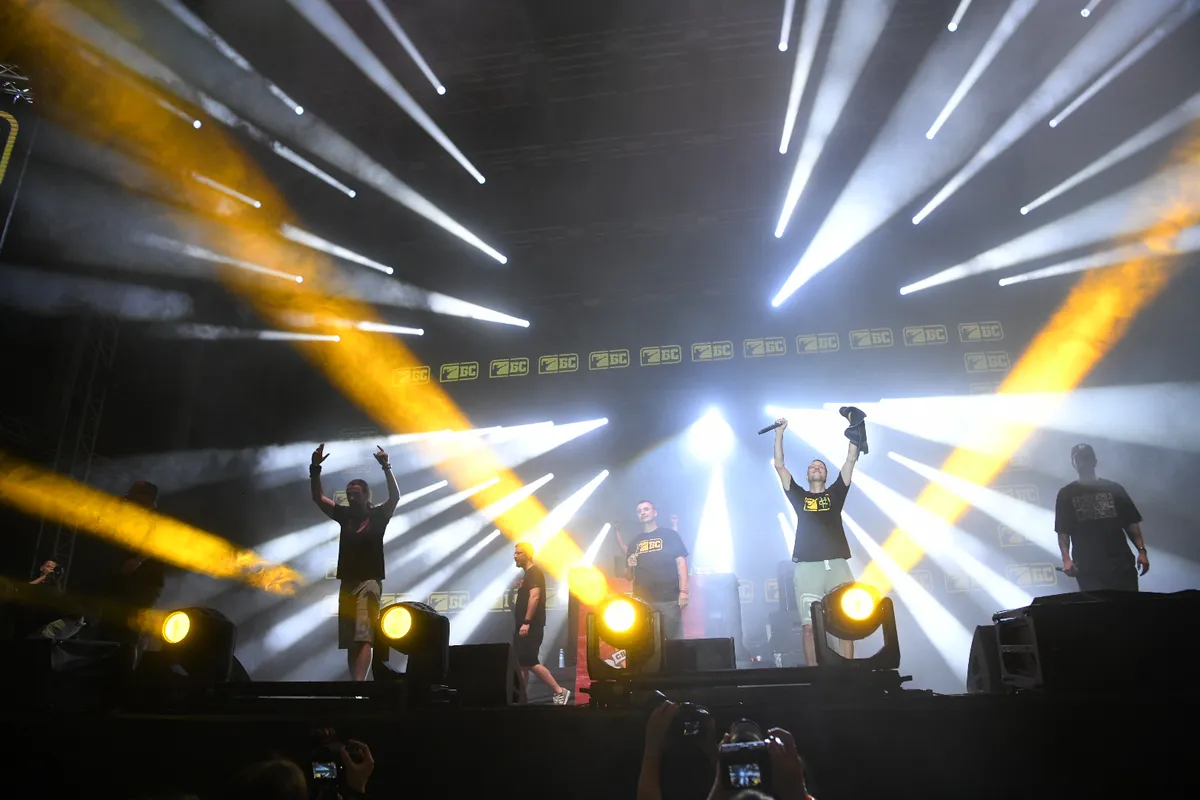 Zabranjen koncert u Kragujevcu Beogradskog sindikata: Lokalne SNS ćacije poslao direktno Andrej Vučić Zabranjen koncert u Kragujevcu Beogradskog sindikata: Lokalne SNS ćacije poslao direktno Andrej Vučić