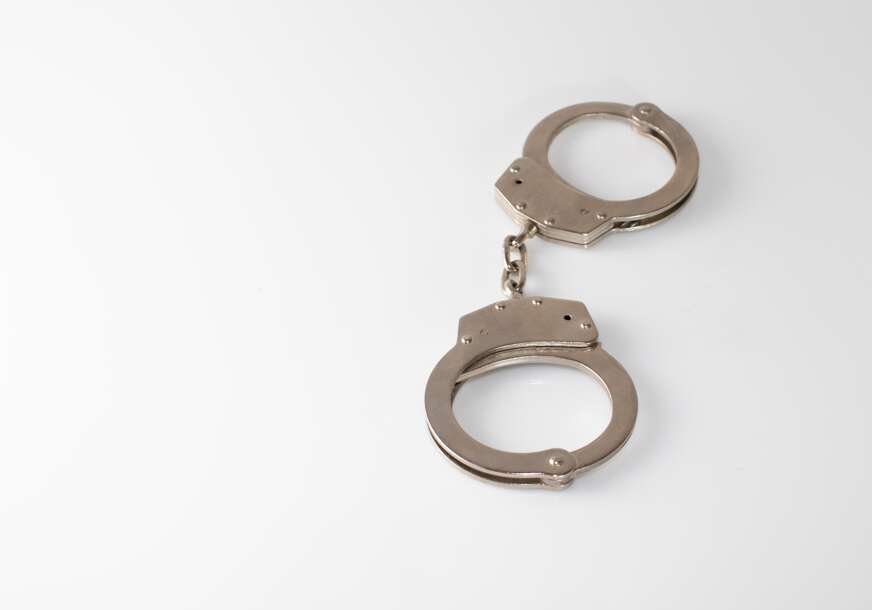 DRAMA U SARAJEVU Uhapšena žena (34) kod koje je u stanu pronađena DROGA