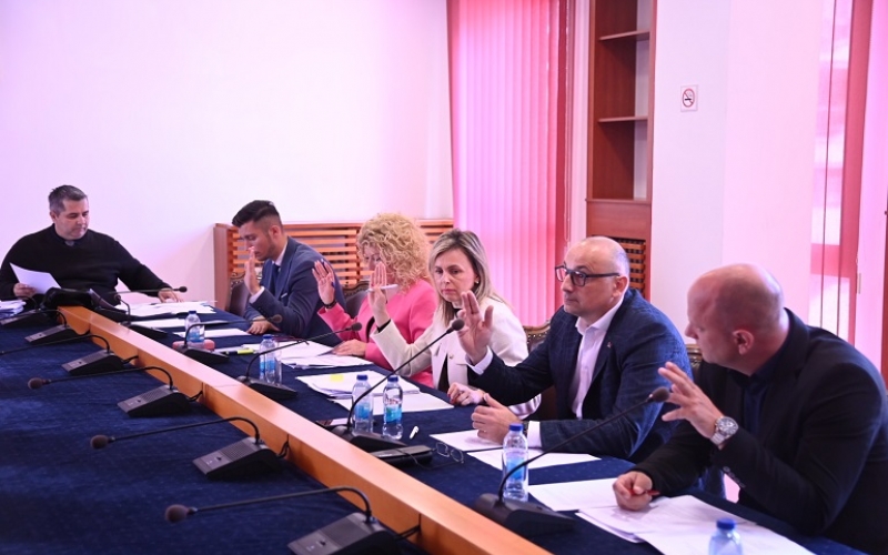 Kako politika bira glavne revizore u Srpskoj (FOTO) Kako politika bira glavne revizore u Srpskoj (FOTO)