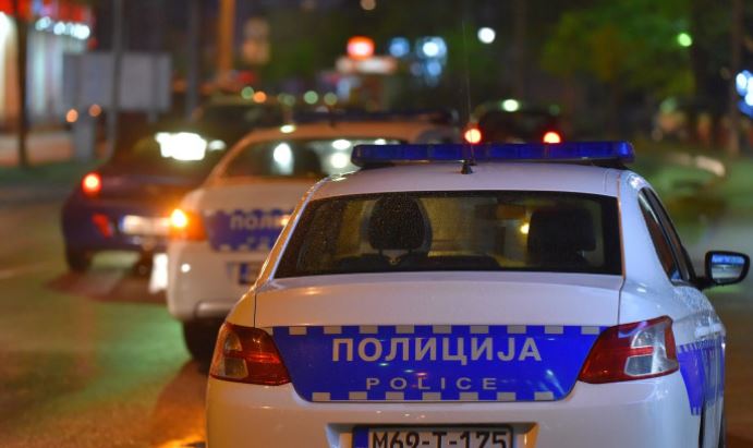 Pokušaj ubistva u Trebinju, NAPADNUTI OTAC I SIN: Maloljetnik IMA TEŠKE POVREDE, napadači u BJEKSTVU