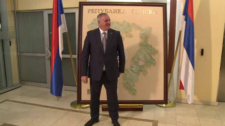 Vlada Radovana Viškovića: Sedam godina afera, propalih koncesija, izgubljenih sporova … Vlada Radovana Viškovića: Sedam godina afera, propalih koncesija, izgubljenih sporova …