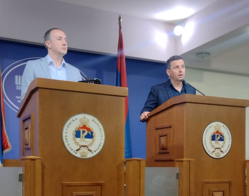 Vukanović izbačen sa Kolegijuma skupštine Srpske Vukanović izbačen sa Kolegijuma skupštine Srpske