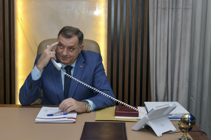 Dodik zaprijetio Slovencima uvođenjem sankcija?! Dodik zaprijetio Slovencima uvođenjem sankcija?!