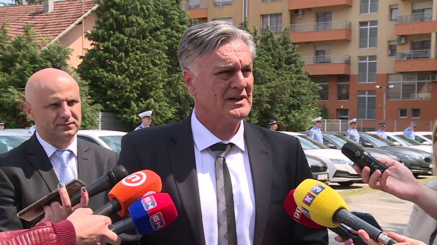 Kako je Siniša Karan, dok je bio u SIPA, hapsio srpske zvaničnike Kako je Siniša Karan, dok je bio u SIPA, hapsio srpske zvaničnike
