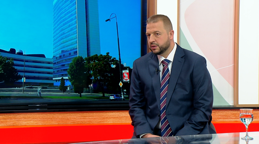 Nešković otkrio šta je Čović tražio od srpske trojke: Molim vas, nemojte dirati Špirića, da provučem izborni zakon Nešković otkrio šta je Čović tražio od srpske trojke: Molim vas, nemojte dirati Špirića, da provučem izborni zakon