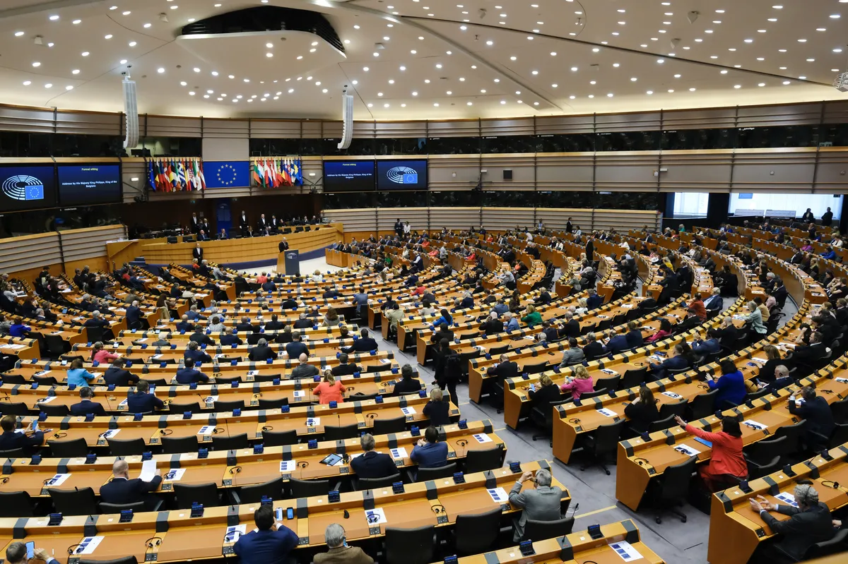 Evropski parlament usvojio rezoluciju Tonina Picule o Srbiji Evropski parlament usvojio rezoluciju Tonina Picule o Srbiji