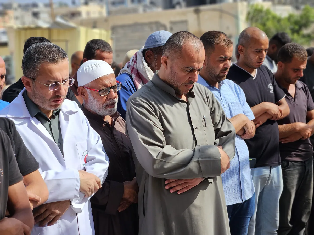 Preminuo palestinski ljekar koji je izgubio devetero djece u izraelskom napadu Preminuo palestinski ljekar koji je izgubio devetero djece u izraelskom napadu