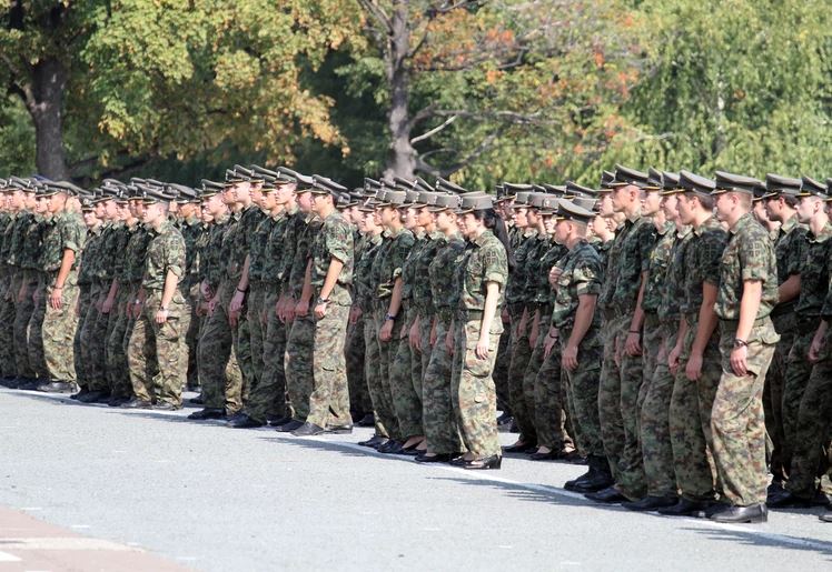 Koliko će da traje OBAVEZNI VOJNI ROK u Srbiji: Generalštab predložio 4 mjeseca, Vučić potpisao da bude ovoliko, čeka se odluka Vlade