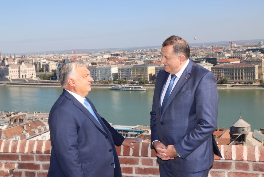 Dodik uzima i državljanstvo Mađarske da bi se zaštitio? Dodik uzima i državljanstvo Mađarske da bi se zaštitio?