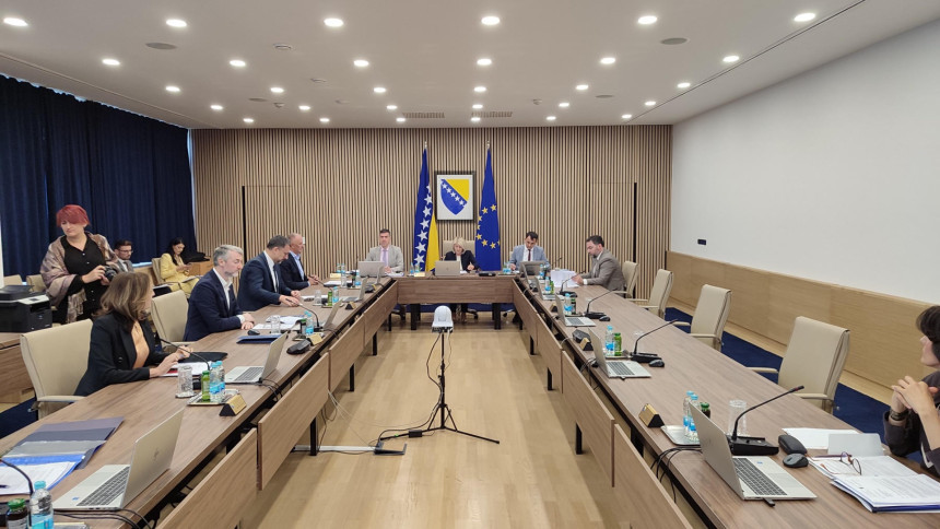 Savjet ministara telefonski danas o planu rasta Savjet ministara telefonski danas o planu rasta