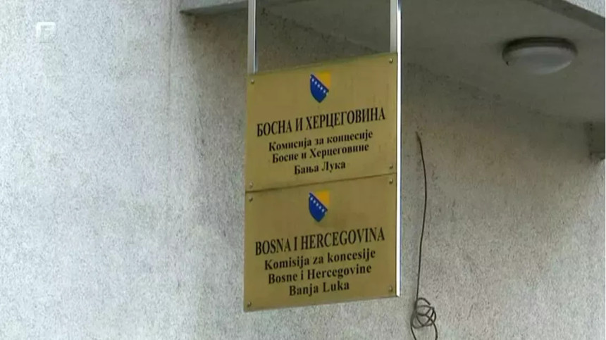Moguće samo u BiH: Ne rade ništa, a dobijaju stimulacije Moguće samo u BiH: Ne rade ništa, a dobijaju stimulacije