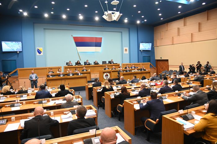 Poslanici vlasti nezainteresovani za “Prointerov zakon” Poslanici vlasti nezainteresovani za “Prointerov zakon”