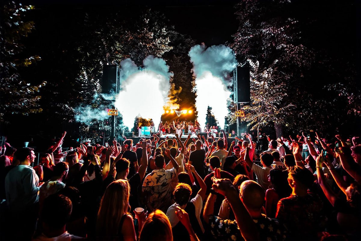 Saradnja NPS i festivala „Garden of Dreams“: Snovi i kultura na ulicama Sarajeva Saradnja NPS i festivala „Garden of Dreams“: Snovi i kultura na ulicama Sarajeva
