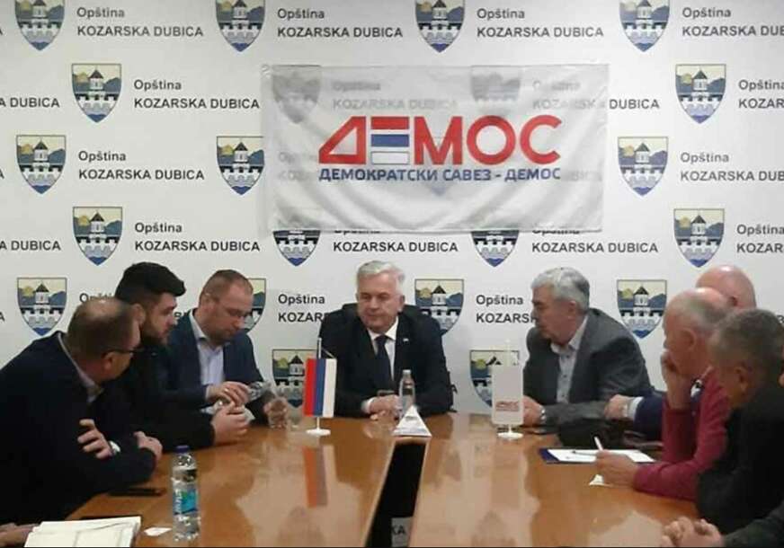 Novi udarac: DEMOS izgubio još jedan opštinski odbor i OVE funkcionere, EVO KOME SU SE PRIDRUŽILI