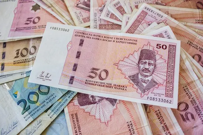 Država se bogati na grbači građana: Samo u junu prikupljeno više od milijardu KM poreza