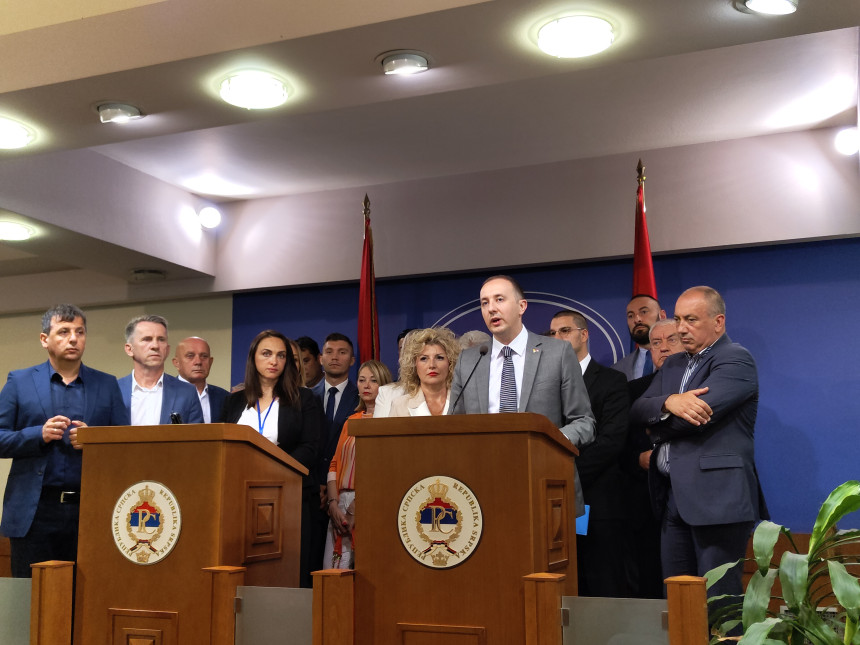Otkazivanje posebne sjednice klasična zaštita kriminala! Otkazivanje posebne sjednice klasična zaštita kriminala!