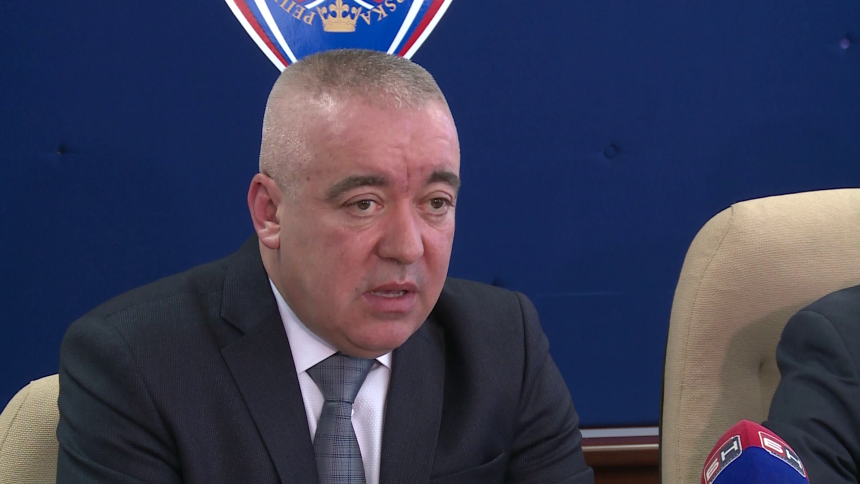 Novi zaokret: Darko Ćulum ponovo u fotelji direktora SIPA Novi zaokret: Darko Ćulum ponovo u fotelji direktora SIPA