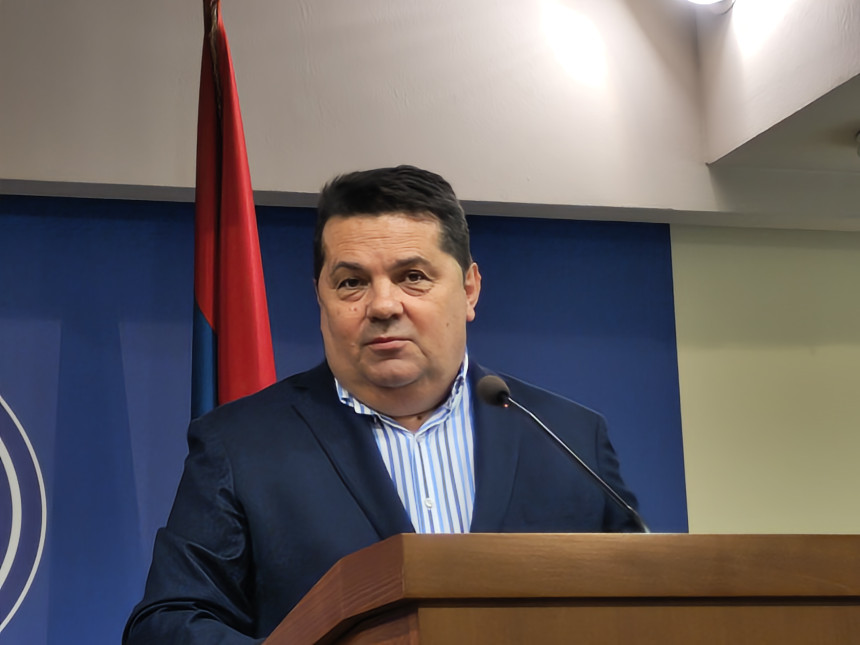 Dodik, Višković i ja odgovorno smo se ponijeli prema Sudu Dodik, Višković i ja odgovorno smo se ponijeli prema Sudu