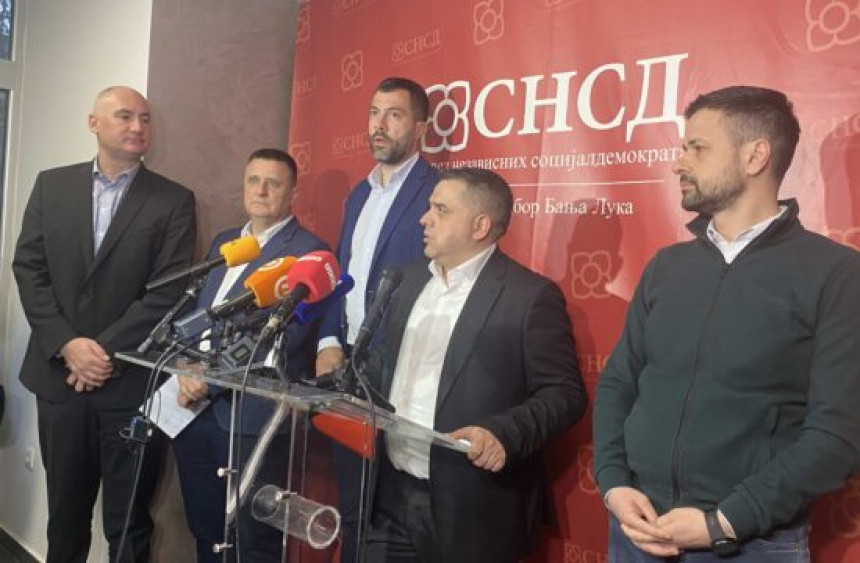 Igra moći između Igora Dodika i Vlade Đajića Igra moći između Igora Dodika i Vlade Đajića