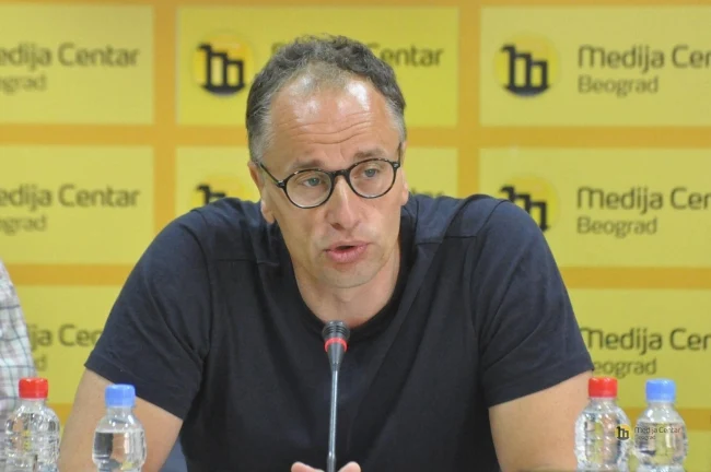 Ognjen Radonjić: Srbija je talac režima na vlasti i tuđih interesa Ognjen Radonjić: Srbija je talac režima na vlasti i tuđih interesa