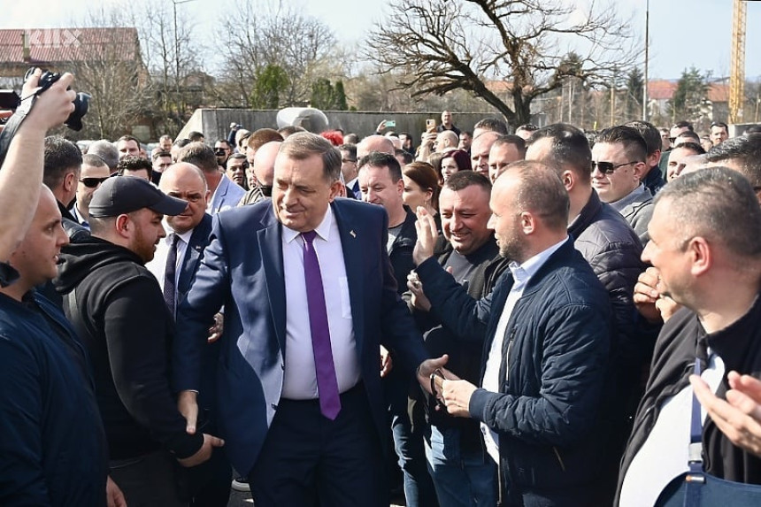 Tužilaštvo poslalo izjašnjenje o zahtjevu Dodika da zamijeni zatvorsku kaznu novčanom Tužilaštvo poslalo izjašnjenje o zahtjevu Dodika da zamijeni zatvorsku kaznu novčanom