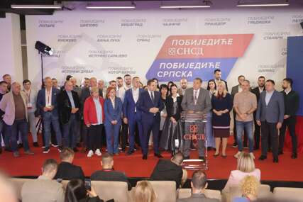 Srpska na aparatima: SNSD ipak razmatra izlazak na prijevremene izbore