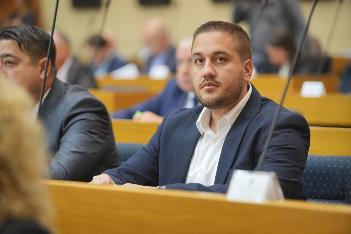 PDP mijenja odluku o izlasku na izbore za predsjednika Republike Srpske? PDP mijenja odluku o izlasku na izbore za predsjednika Republike Srpske?