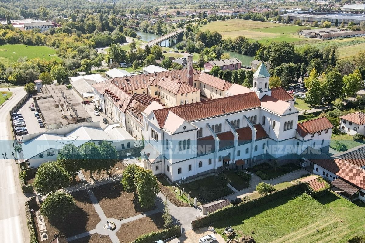 Dva jubileja u Trapistima: Banjaluka slavi Pfanera i crkvu koja postaje svetište (VIDEO) Dva jubileja u Trapistima: Banjaluka slavi Pfanera i crkvu koja postaje svetište (VIDEO)