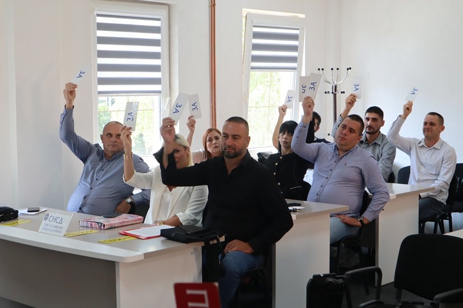 Usvojena deklaracija Saveza opština i gradova RS povodom presude predsjedniku Republike Srpske, SDS i SRS-PDP glasali protiv Usvojena deklaracija Saveza opština i gradova RS povodom presude predsjedniku Republike Srpske, SDS i SRS-PDP glasali protiv